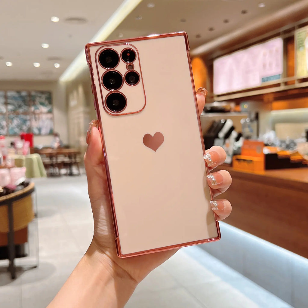 Luxury Heart-Shaped Silicone Phone Case for Galaxy S22